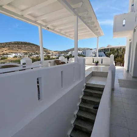 Aparthotel Barbaras Naousa (Paros)