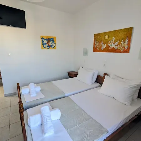 Barbaras Naousa (Paros)