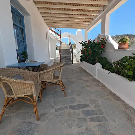 Aparthotel Barbaras Naousa (Paros)