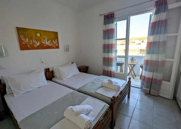 מלון דירות Barbaras נאוסה