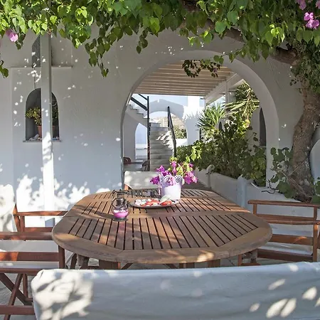 Barbaras アパートホテル ナウサ